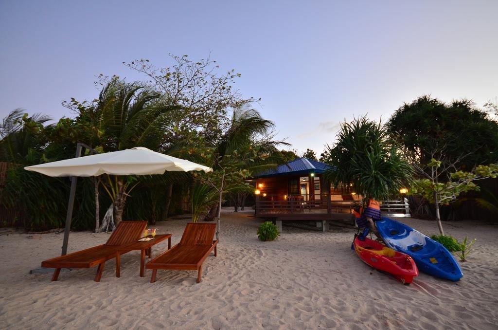 Arena Island Resort Bagian luar foto